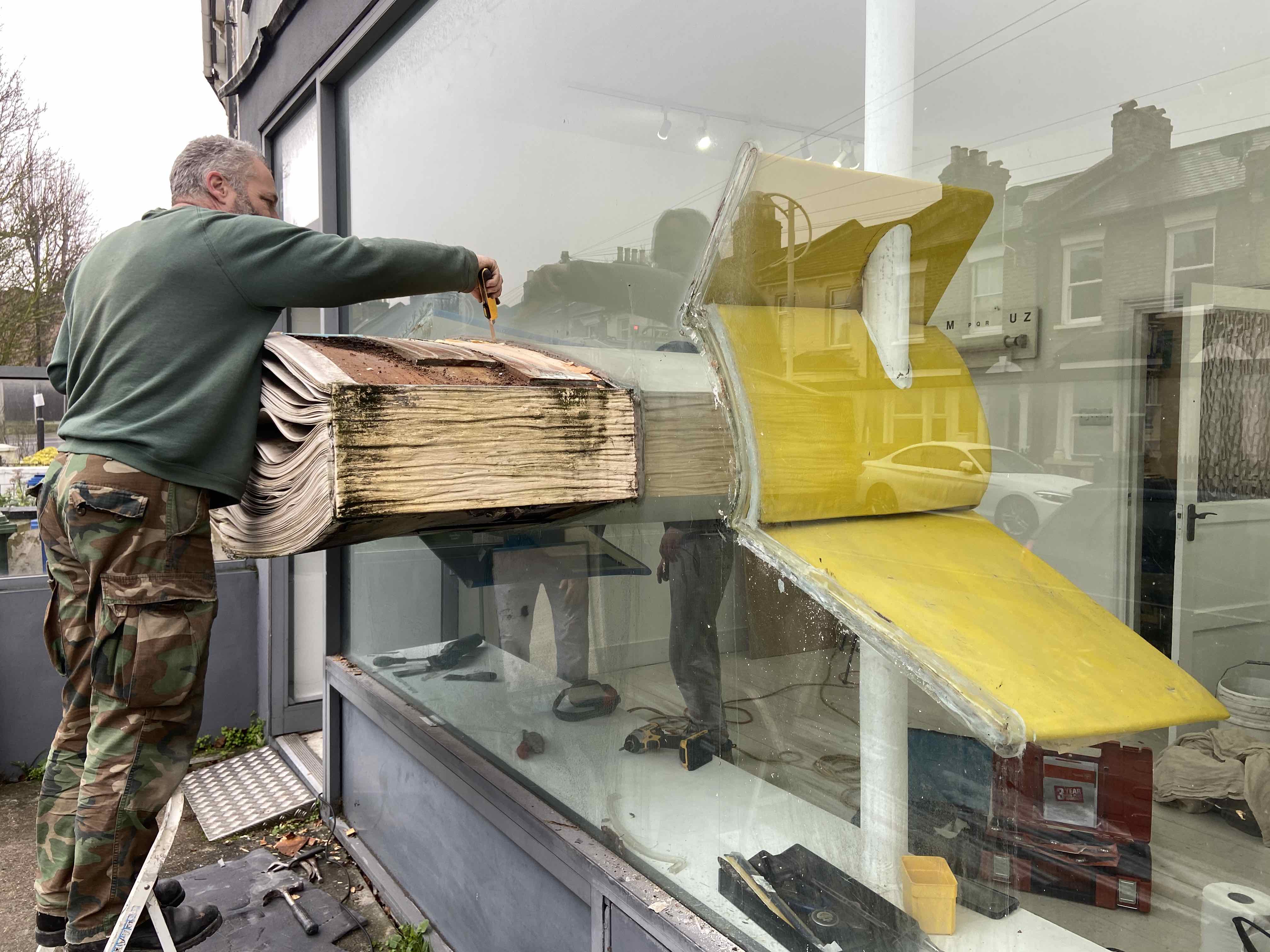  (Conservation work to FTHo’s Face sculpture 3)